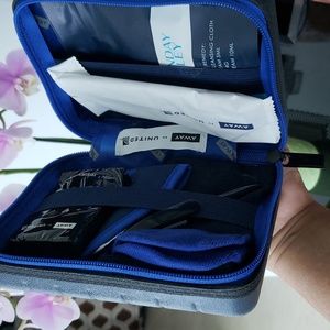 Business Class Hard Shell Large amenity kit